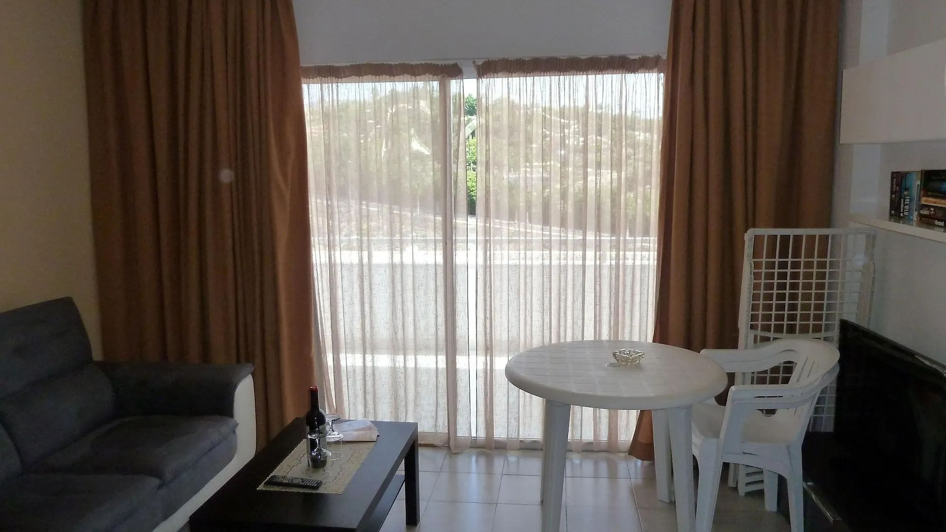 Апартаменты Florida Park Club (Adults Only) Адехе